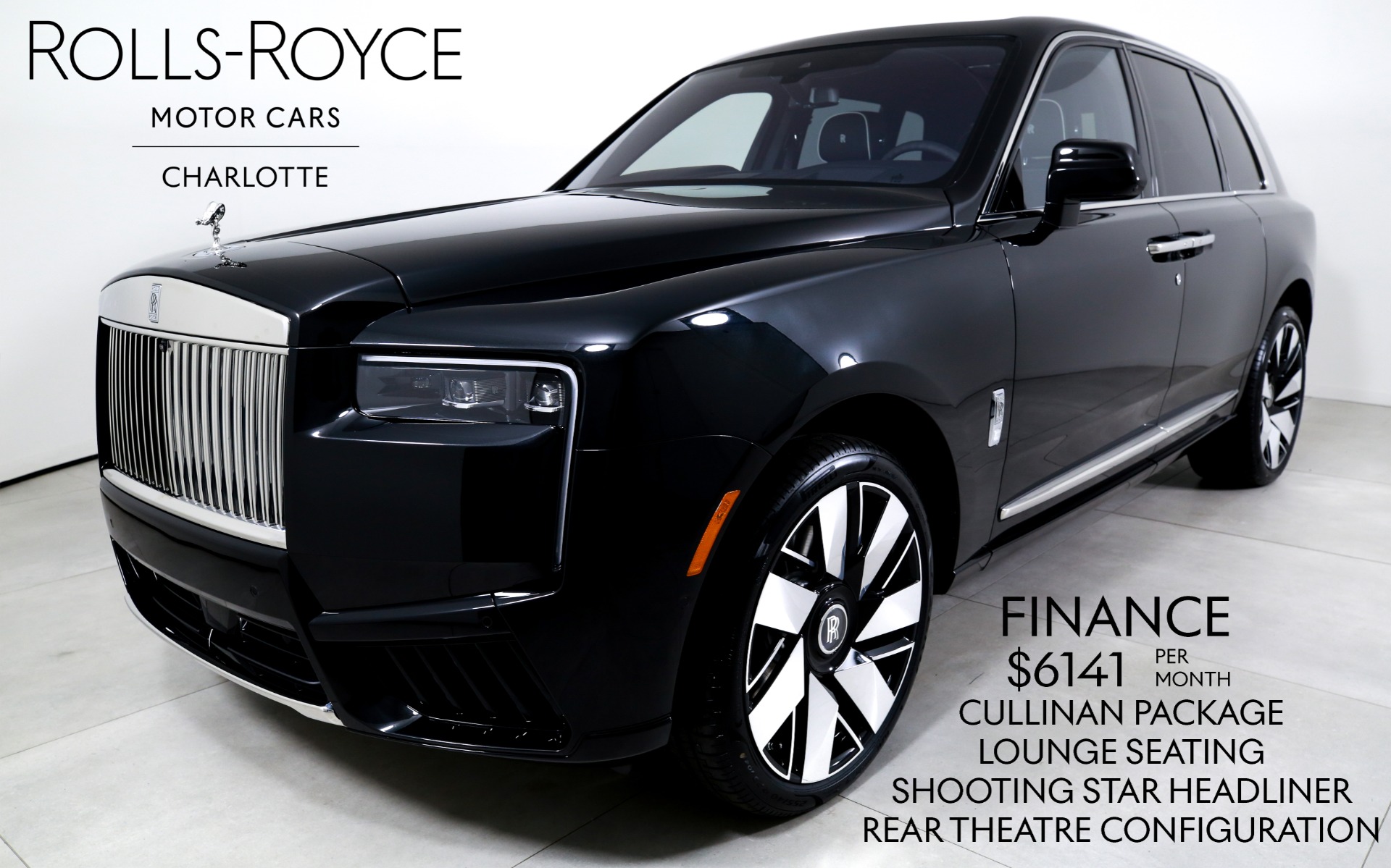 2027 Rolls-Royce Cullinan -'s photo