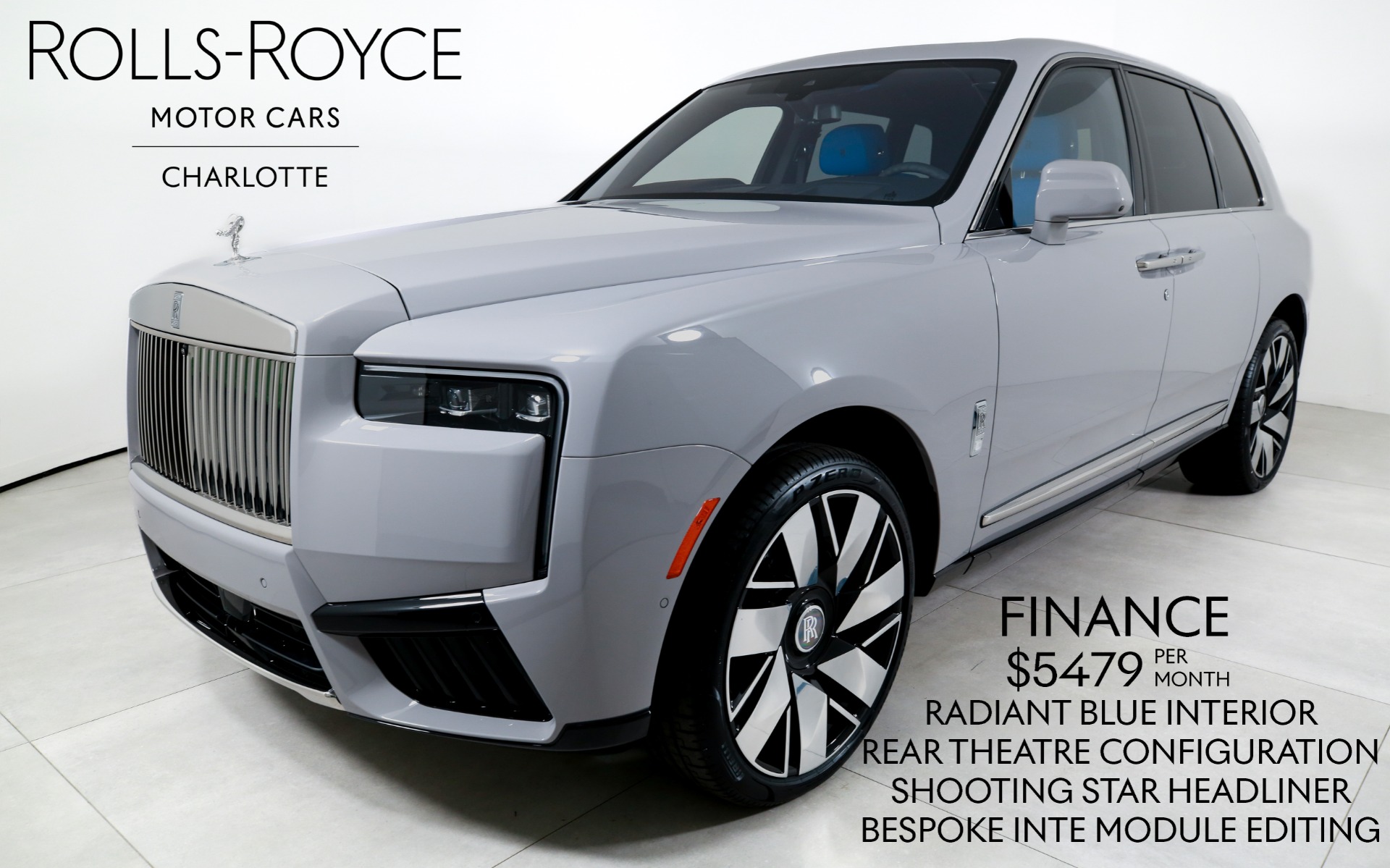 2027 Rolls-Royce Cullinan -'s photo