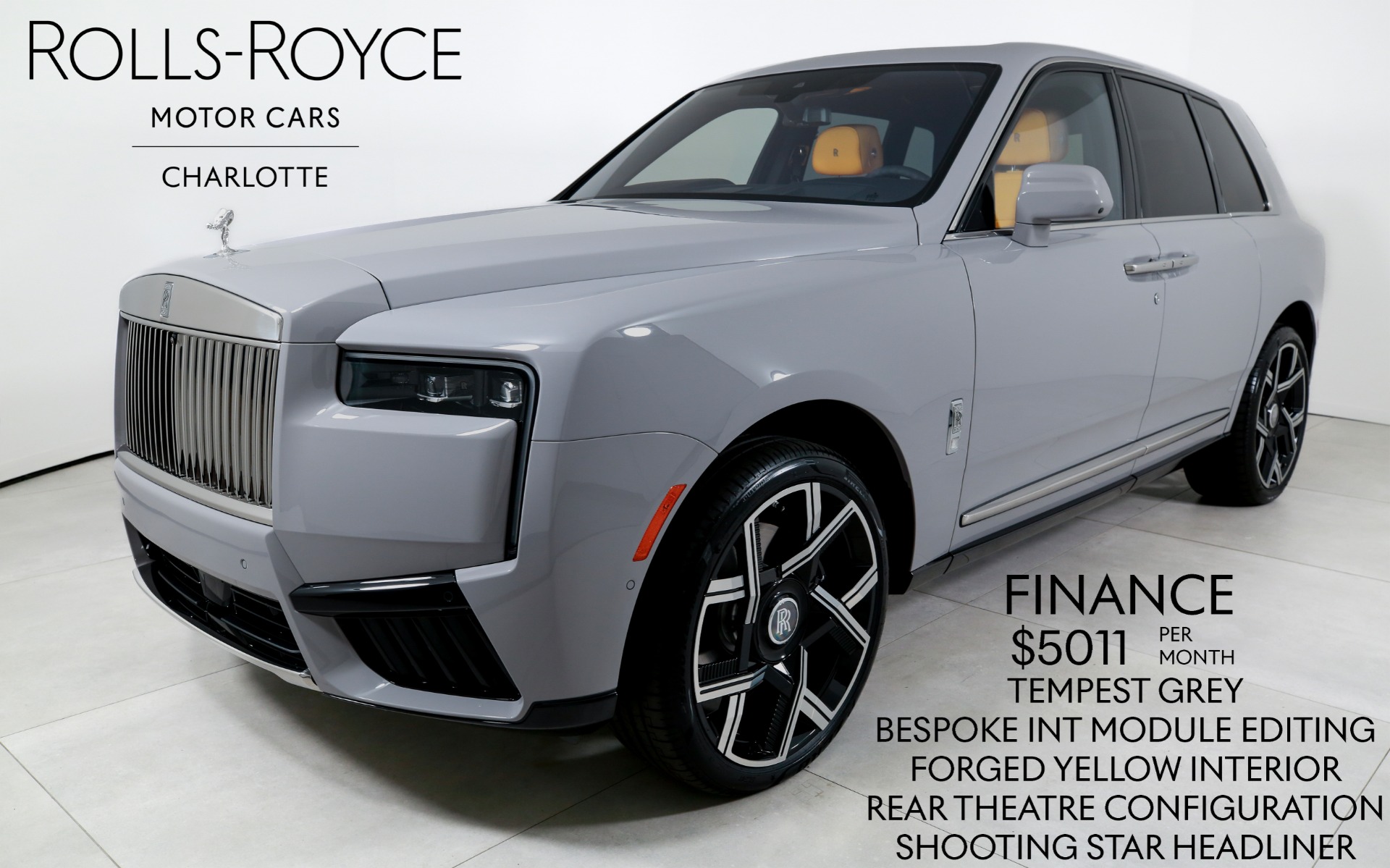 2027 Rolls-Royce Cullinan -'s photo