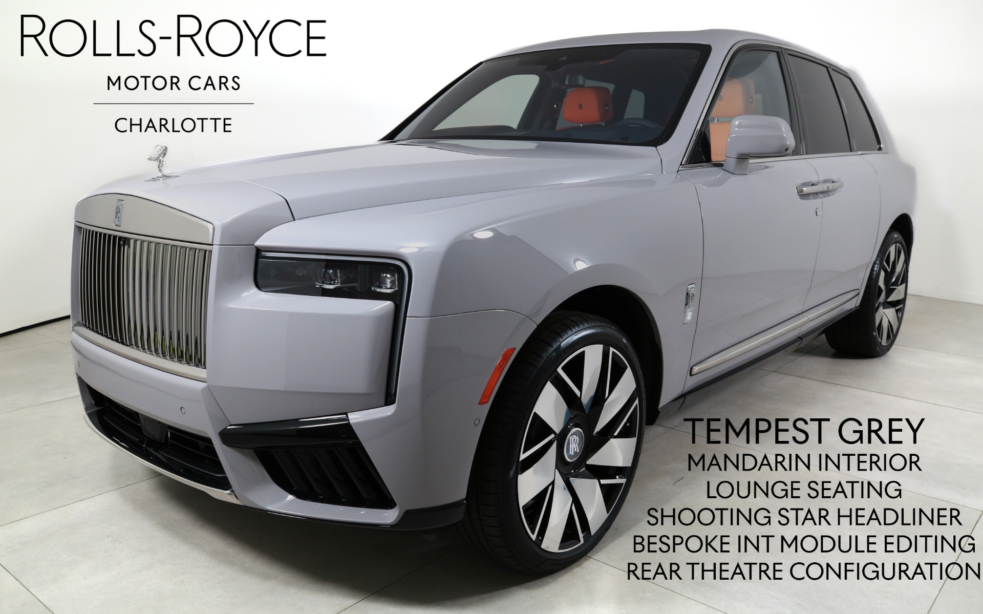 2027 Rolls-Royce Cullinan -'s photo
